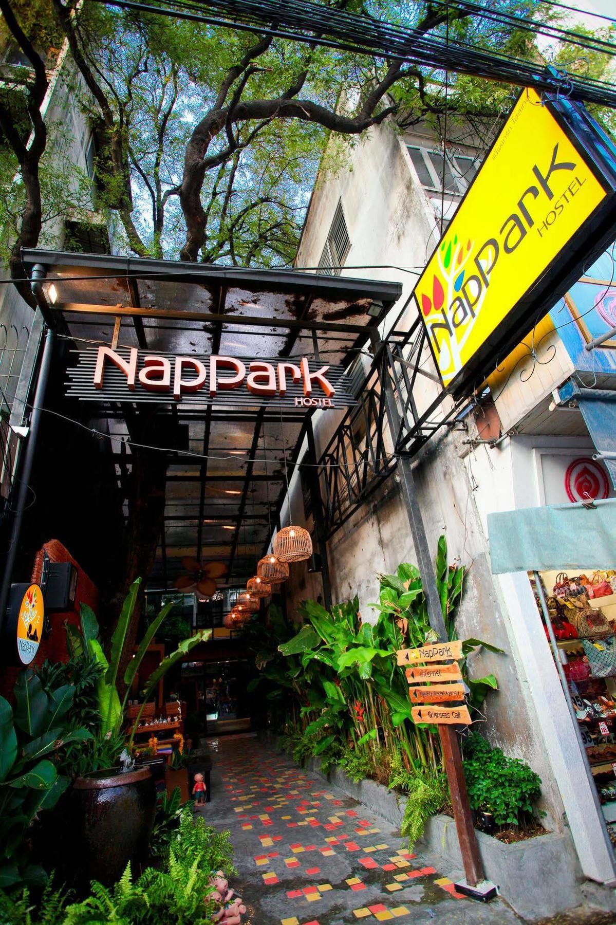 Nappark Hostel @Khao San Bangkok Extérieur photo